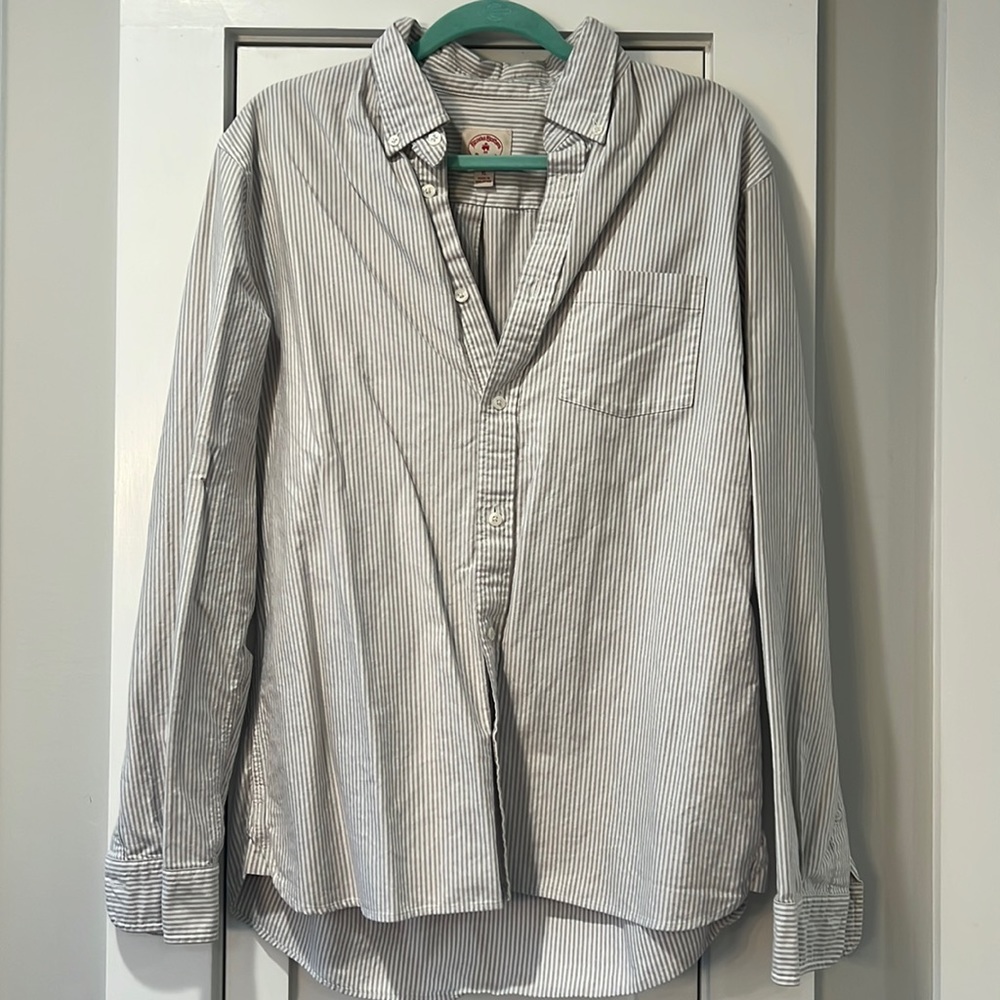 Casual grey striped button down size XL